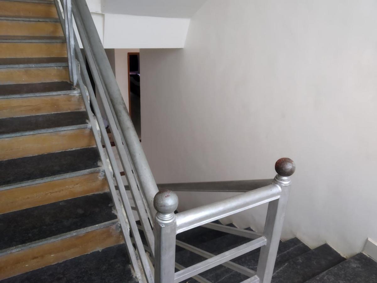 Hotel Vrundavan Pune Luaran gambar